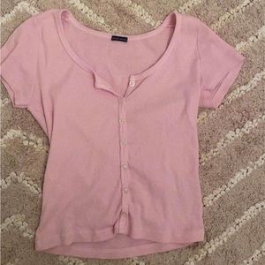 BRANDY MELVILLE CROP TOP